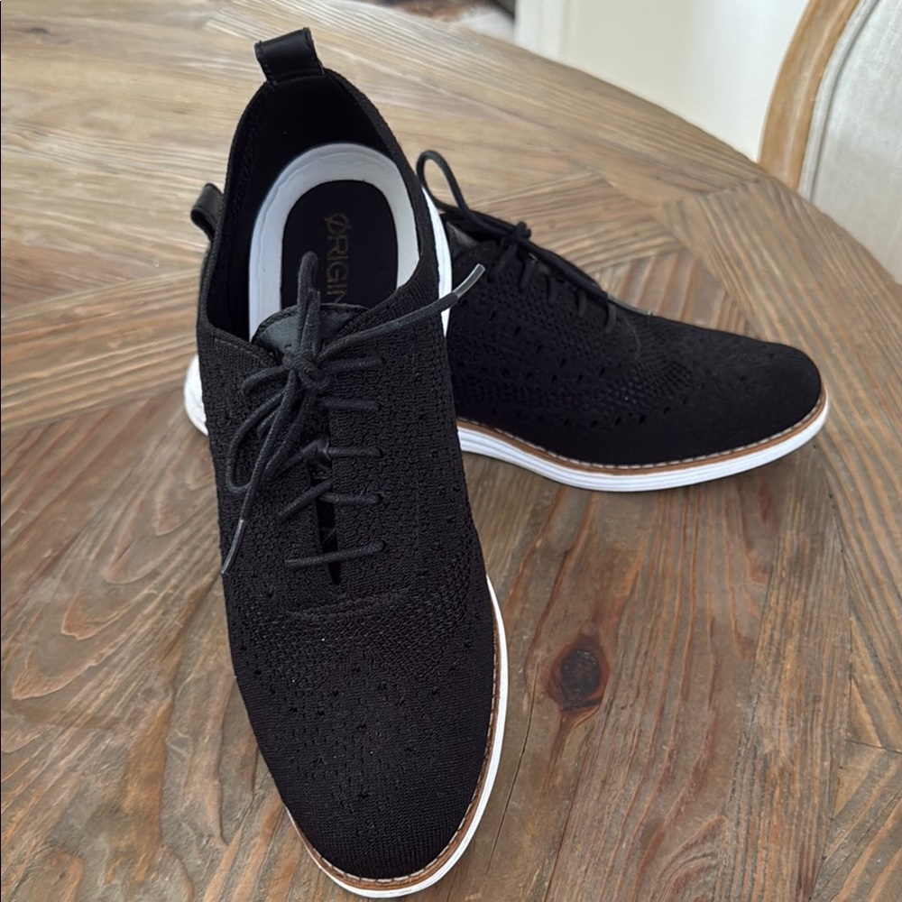 Cole Haan Black Women’s Original Grand Oxfords